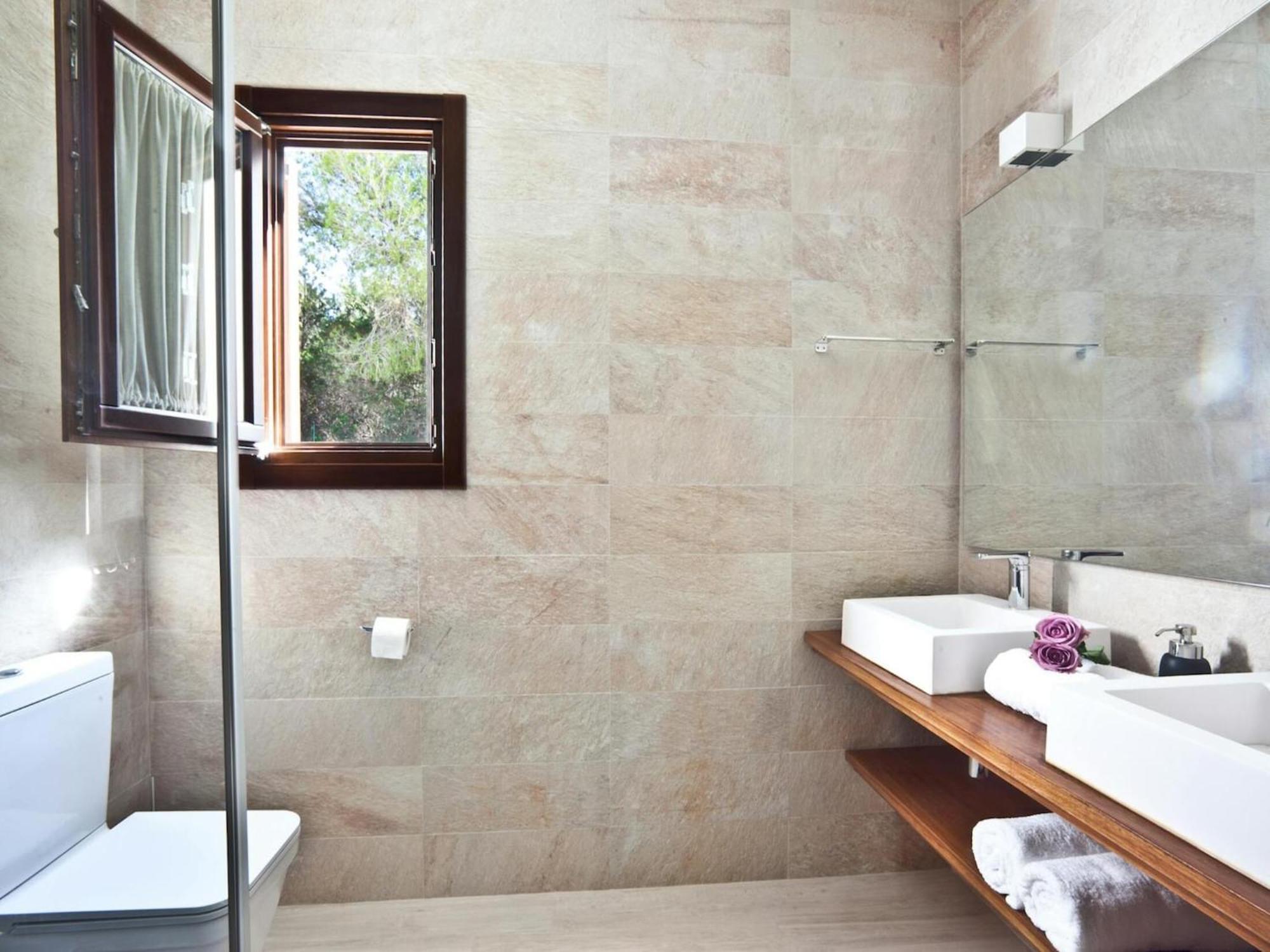 Casa vacanze Beachfront With Saltwater Pool